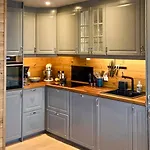 度假居 Well-equipped Near Alpine Centre *