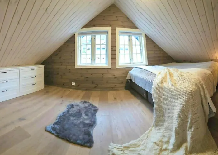 Well-equipped Near Rauland Alpine Centre Feriehus